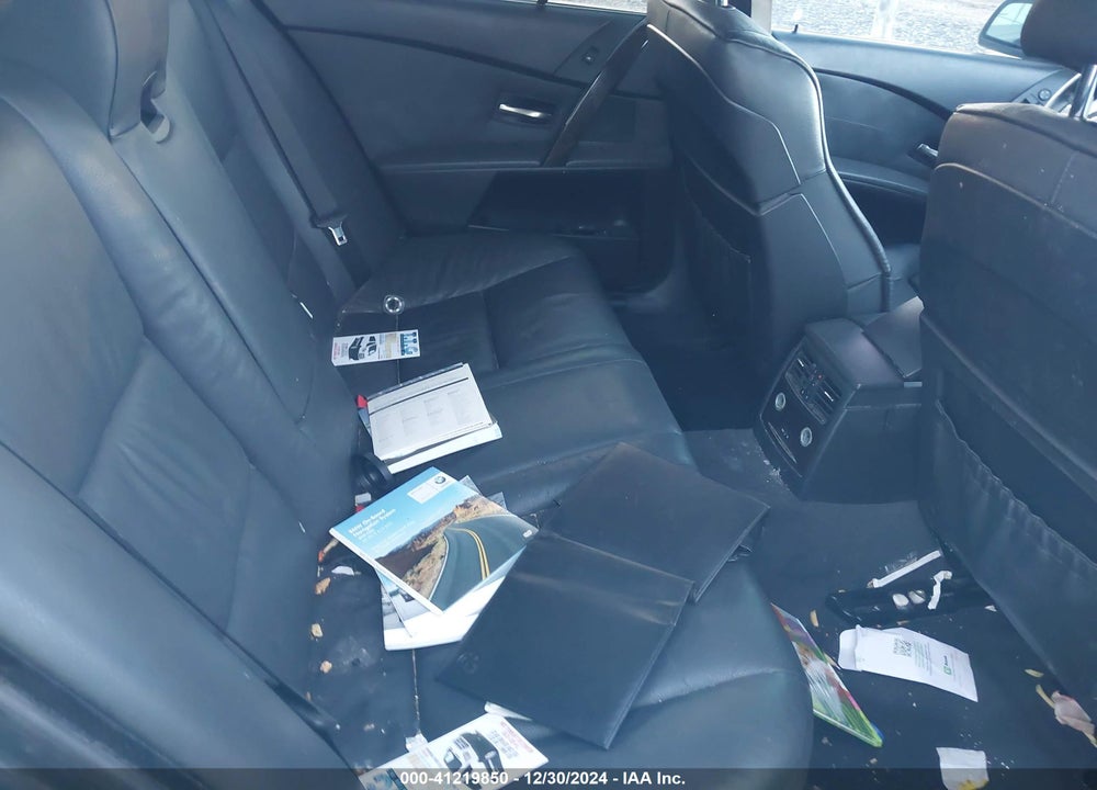 2007 BMW 550I VIN: WBANB53517CP07246