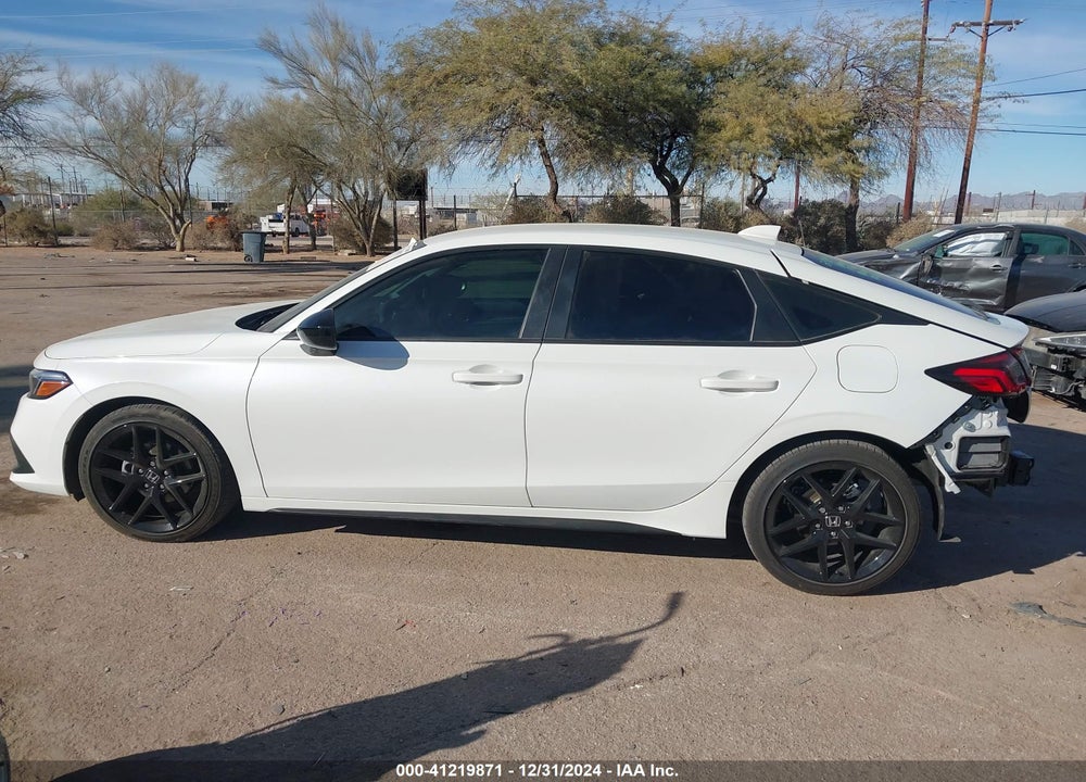 2022 HONDA CIVIC VIN: 19XFL2H81NE020487