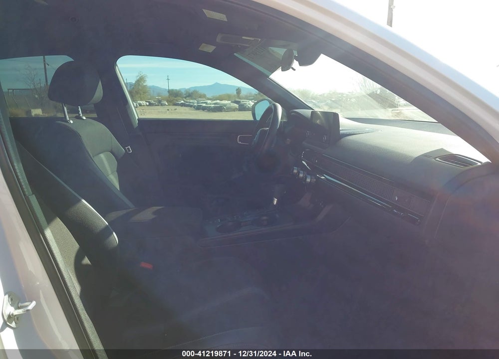 2022 HONDA CIVIC VIN: 19XFL2H81NE020487
