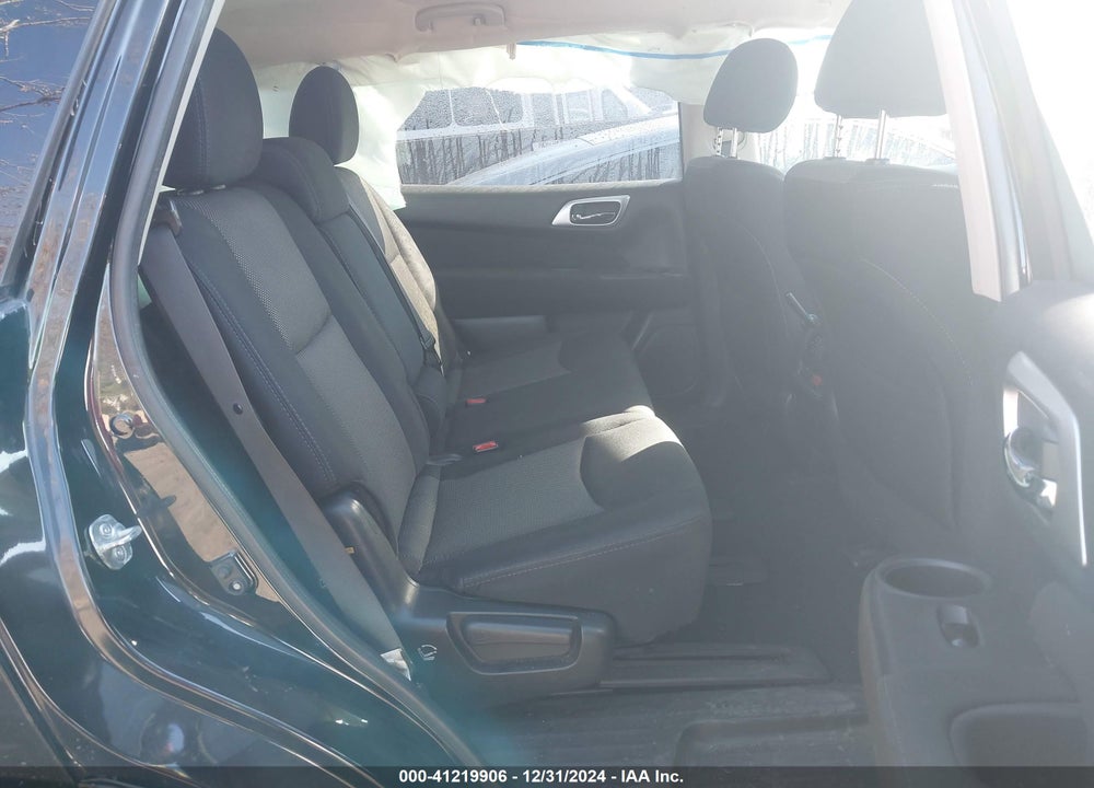2017 NISSAN PATHFINDER S VIN: 5N1DR2MM5HC914041