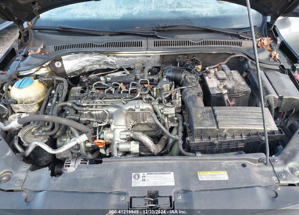 2013 VOLKSWAGEN JETTA 2.0L TDI VIN: 3VWLL7AJ7DM447770