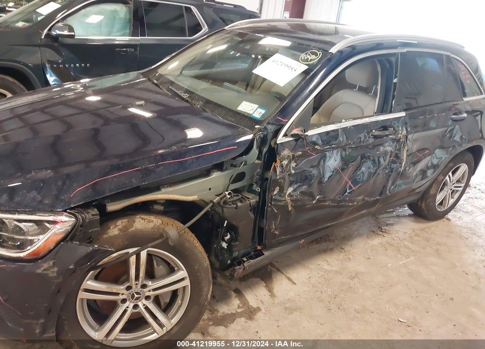 2022 MERCEDES-BENZ GLC 300 4MATIC SUV VIN: W1N0G8EB5NG105418