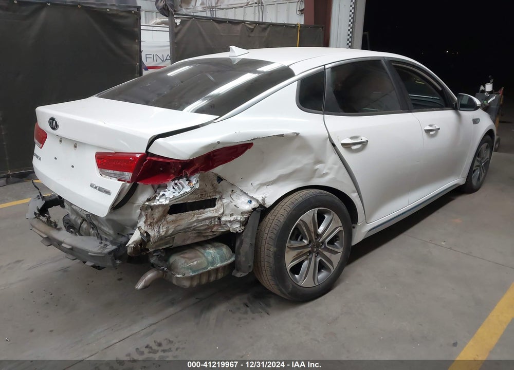 2017 KIA OPTIMA VIN: KNAGV4LD4H5011388