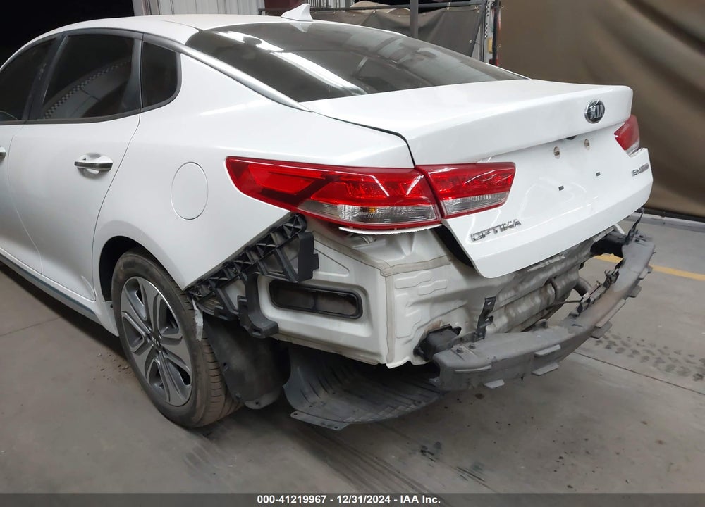 2017 KIA OPTIMA VIN: KNAGV4LD4H5011388
