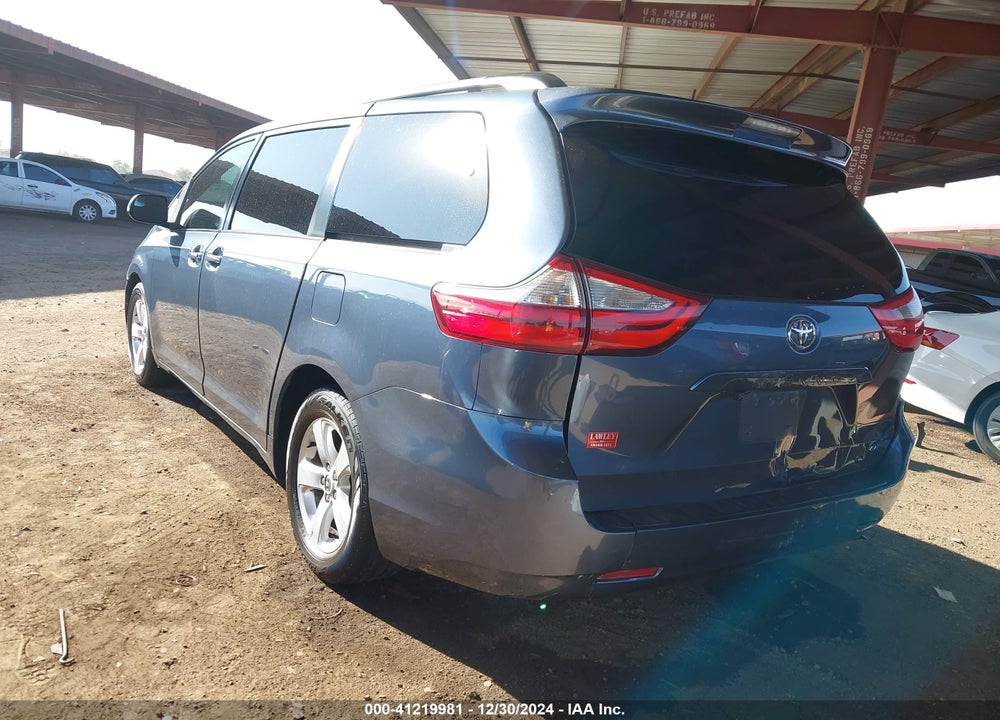 2015 TOYOTA SIENNA LE 8 PASSENGER VIN: 5TDKK3DC0FS629384