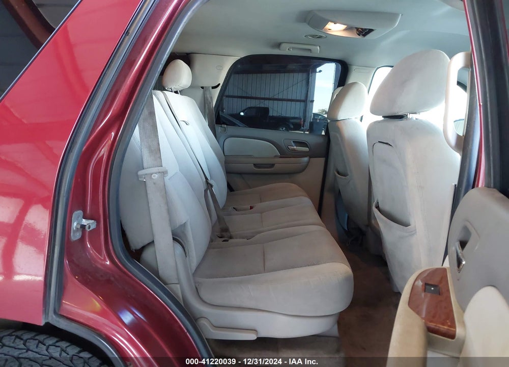 2007 GMC YUKON SLE VIN: 1GKFC13037R199025