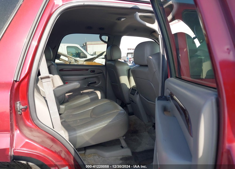 2003 CADILLAC ESCALADE STANDARD VIN: 1GYEC63T03R231822
