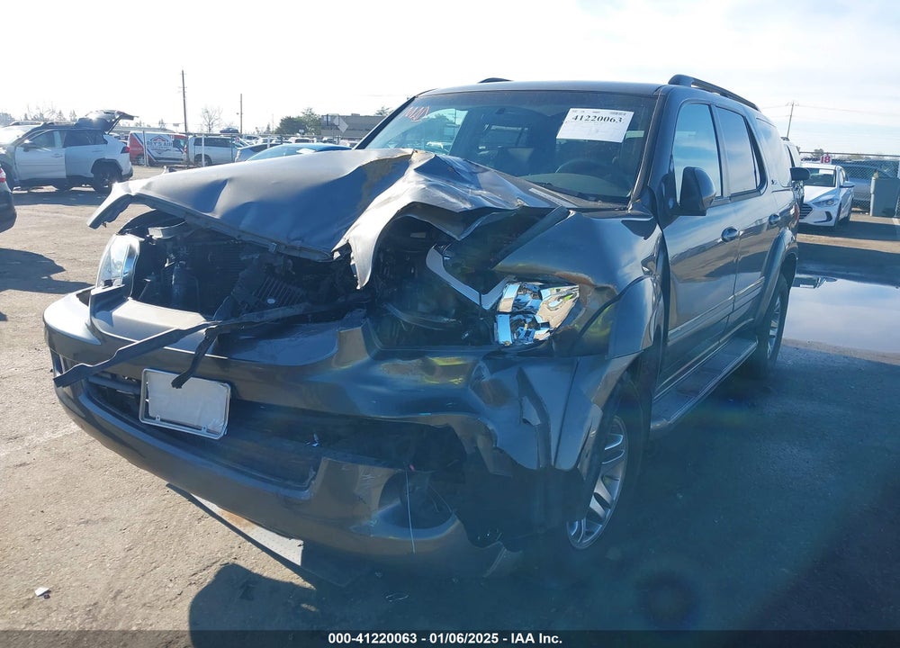 2005 TOYOTA SEQUOIA SR5 V8 VIN: 5TDZT34A85S256412