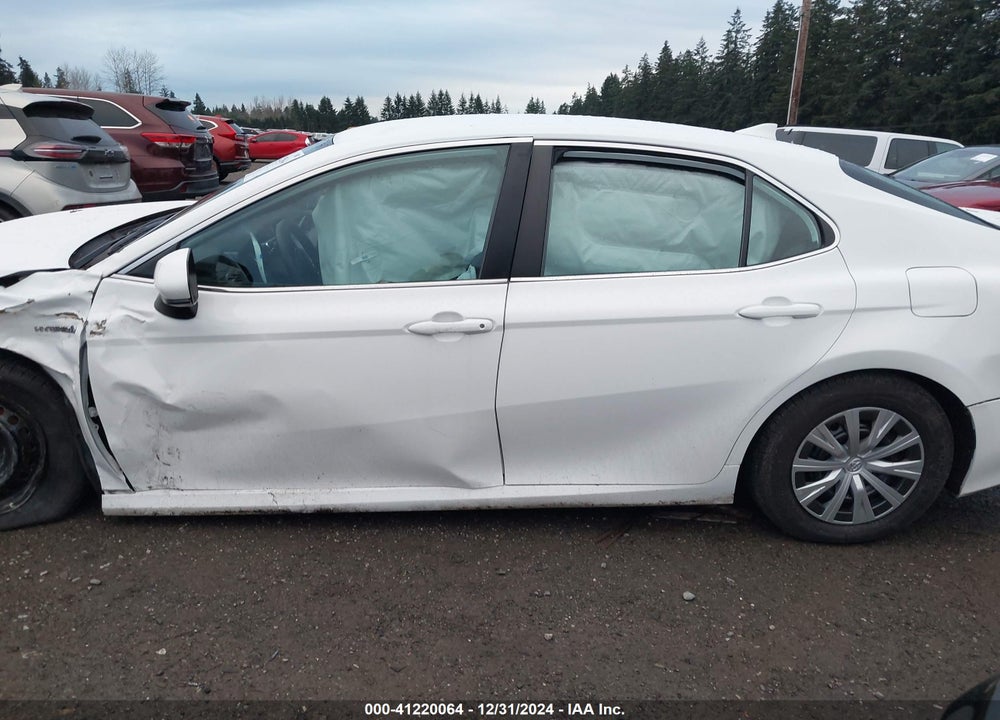 2020 TOYOTA CAMRY LE HYBRID VIN: 4T1C31AK6LU528886