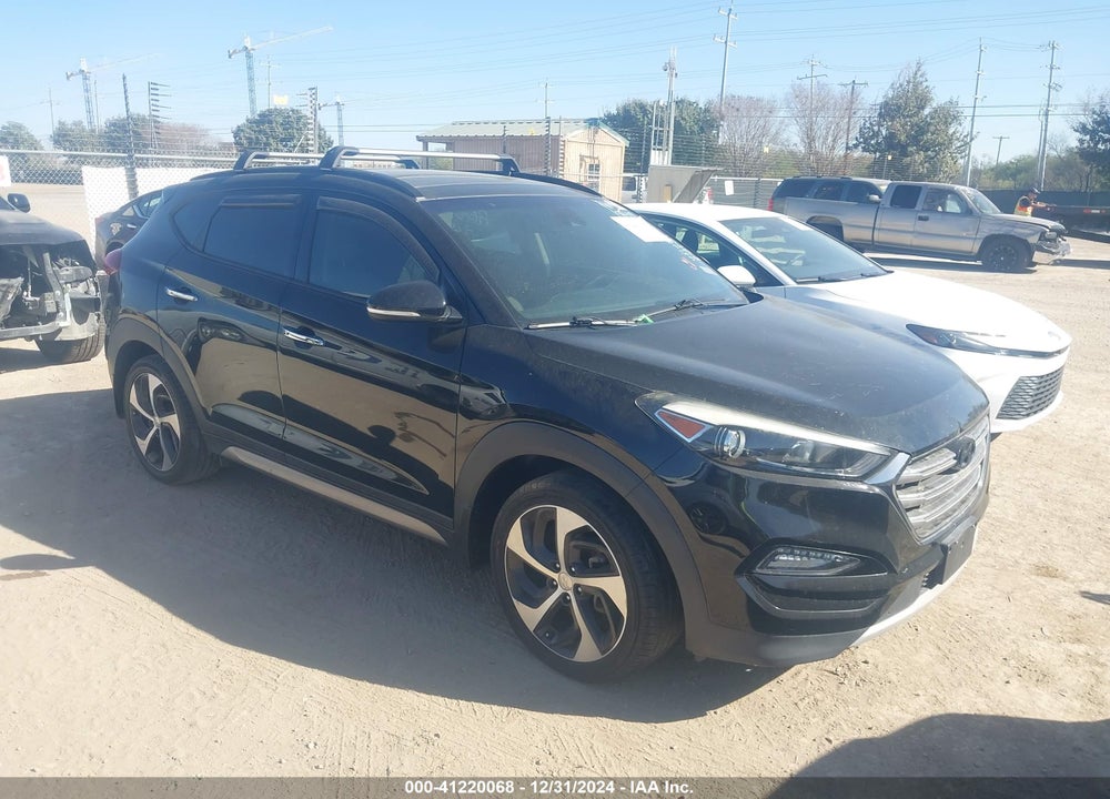 2017 HYUNDAI TUCSON LIMITED VIN: KM8J3CA28HU351848
