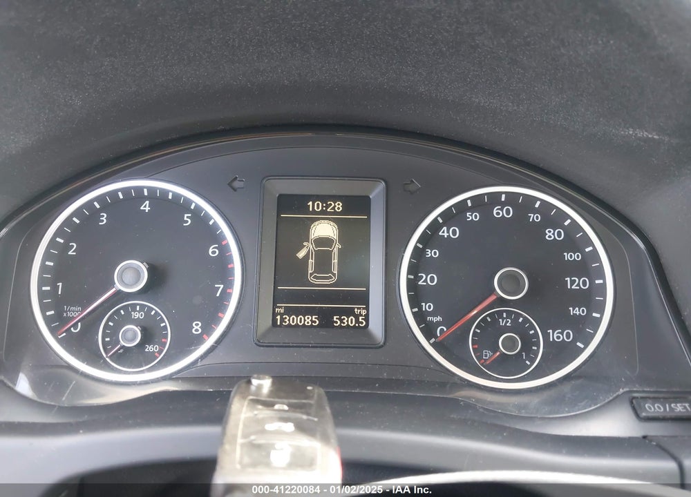 2013 VOLKSWAGEN TIGUAN SE VIN: WVGAV3AX1DW561325