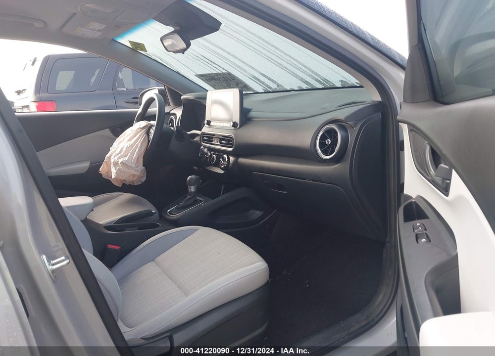 2022 HYUNDAI KONA SEL VIN: KM8K62AB7NU851517