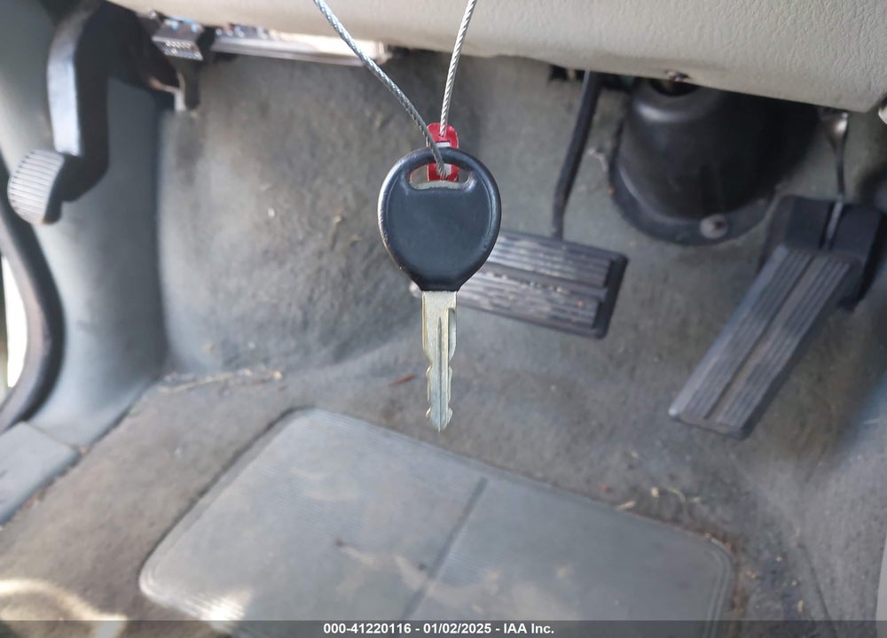 1999 DODGE CARAVAN VIN: 2B4FP25B6XR452043
