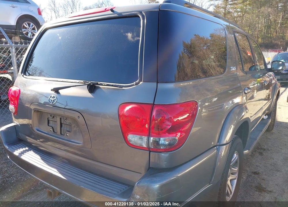 2005 TOYOTA SEQUOIA SR5 V8 VIN: 5TDBT44A45S251215