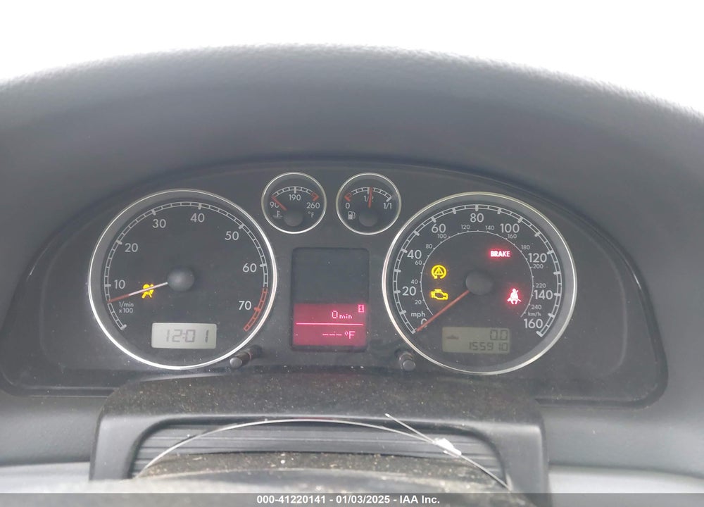 2004 VOLKSWAGEN PASSAT GLX VIN: WVWRH63B44P155907
