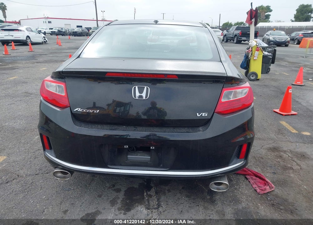 2013 HONDA ACCORD EX-L V-6 VIN: 1HGCT2B86DA005689