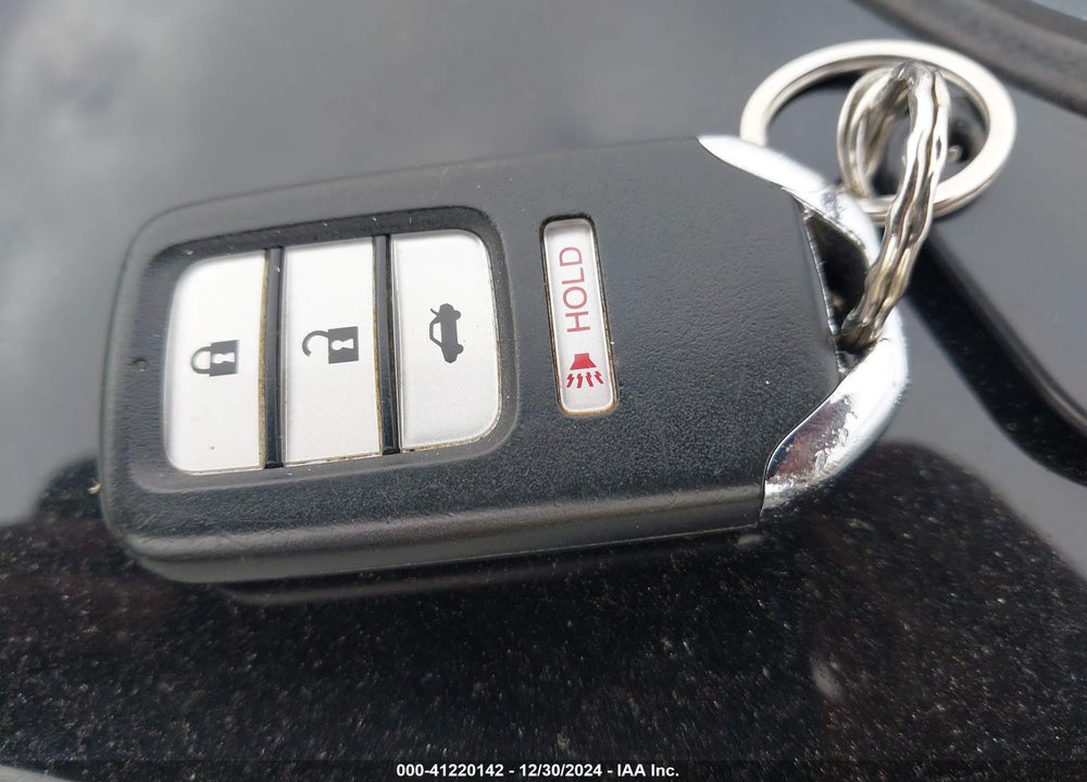 2013 HONDA ACCORD EX-L V-6 VIN: 1HGCT2B86DA005689