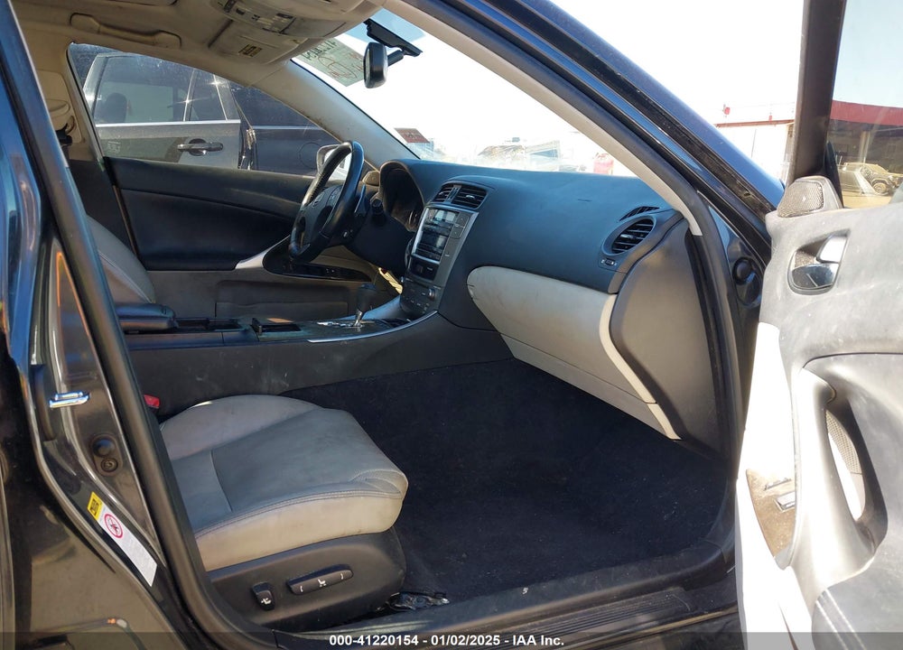 2010 LEXUS IS 250 BASE A6 VIN: JTHBF5C29A5117628