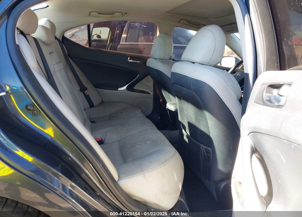 2010 LEXUS IS 250 BASE A6 VIN: JTHBF5C29A5117628