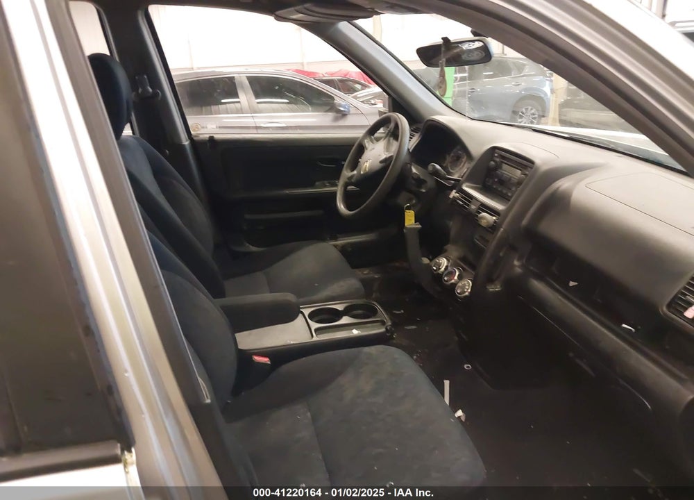 2006 HONDA CR-V LX VIN: JHLRD78566C060718