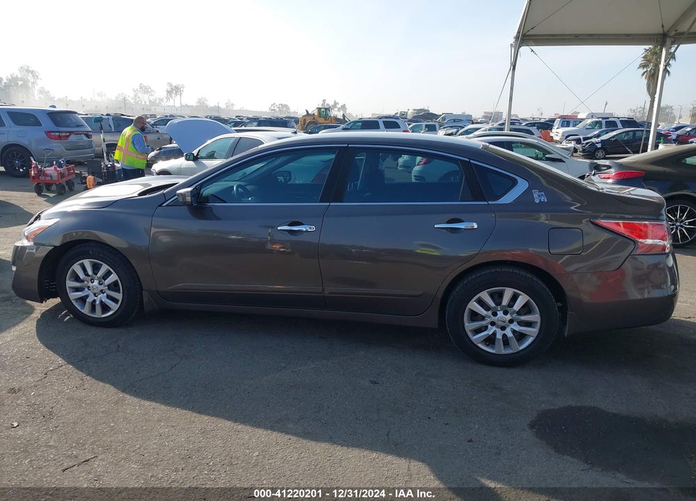 2015 NISSAN ALTIMA VIN: 1N4AL3AP4FN923480