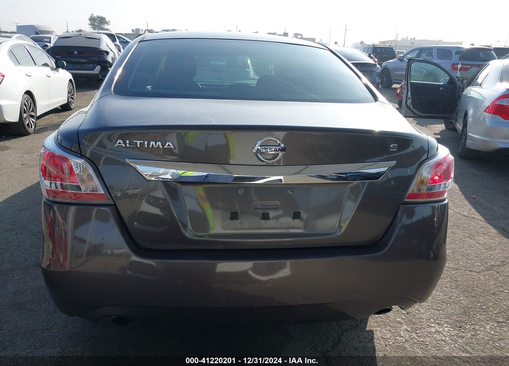 2015 NISSAN ALTIMA VIN: 1N4AL3AP4FN923480