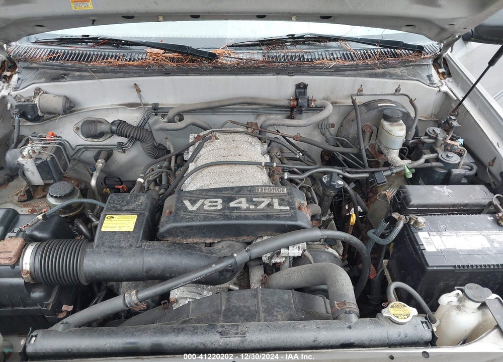 2002 TOYOTA TUNDRA SR5 V8 VIN: 5TBBT441X2S231510