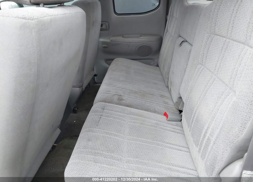 2002 TOYOTA TUNDRA SR5 V8 VIN: 5TBBT441X2S231510