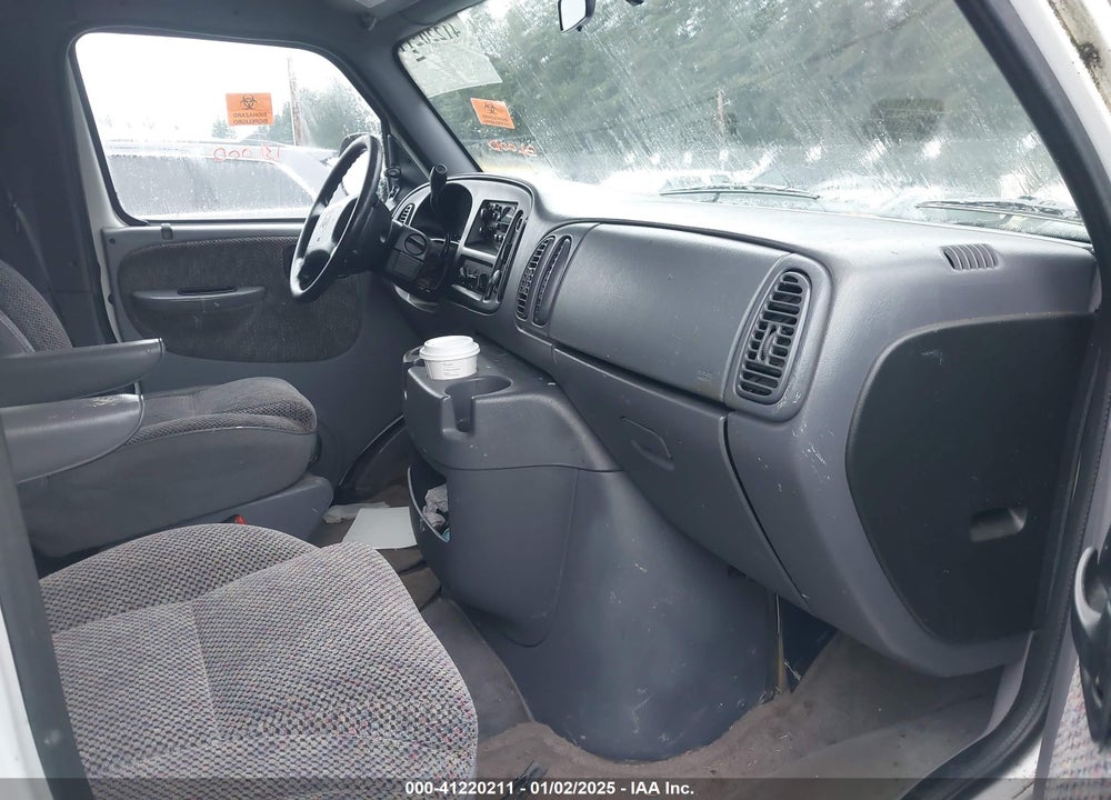 1999 DODGE RAM WAGON 3500 VIN: 2B5WB35Z9XK578368