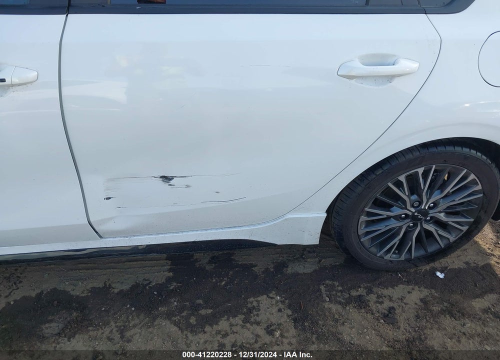 2023 KIA FORTE VIN: 3KPF54AD8PE556241