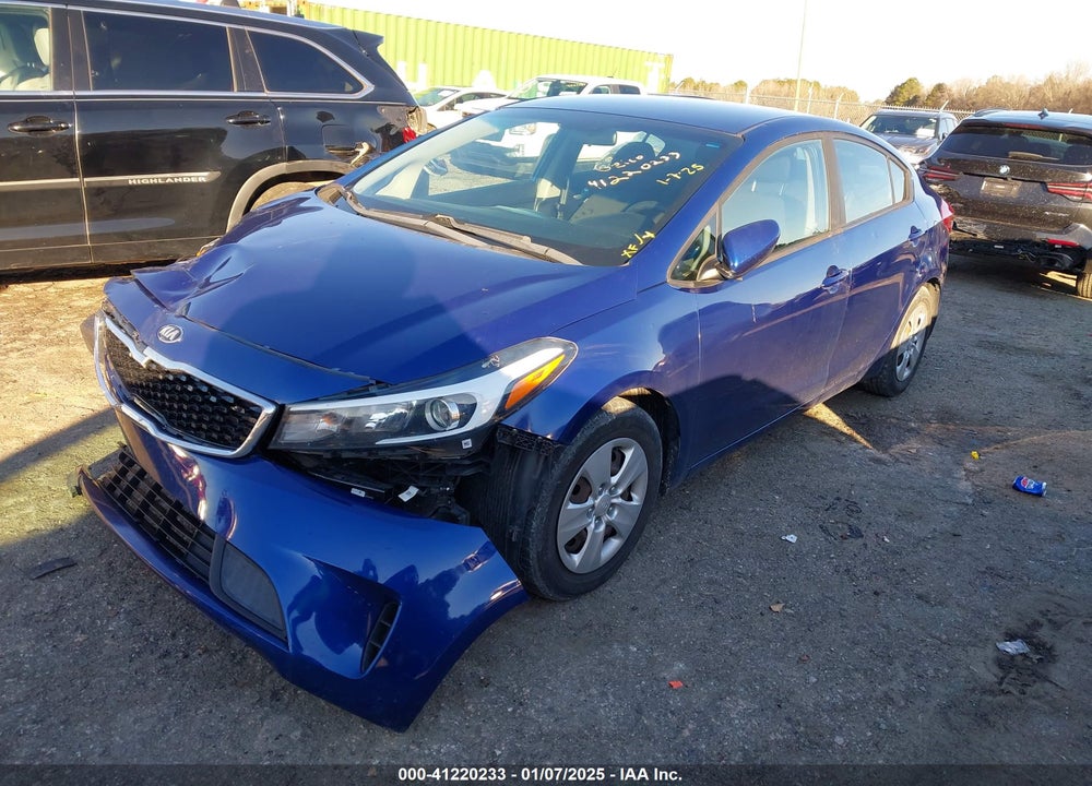 2017 KIA FORTE VIN: 3KPFK4A7XHE129731