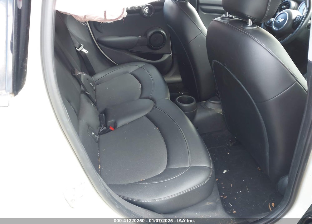 2018 MINI HARDTOP VIN: WMWXU1C57J2F80028