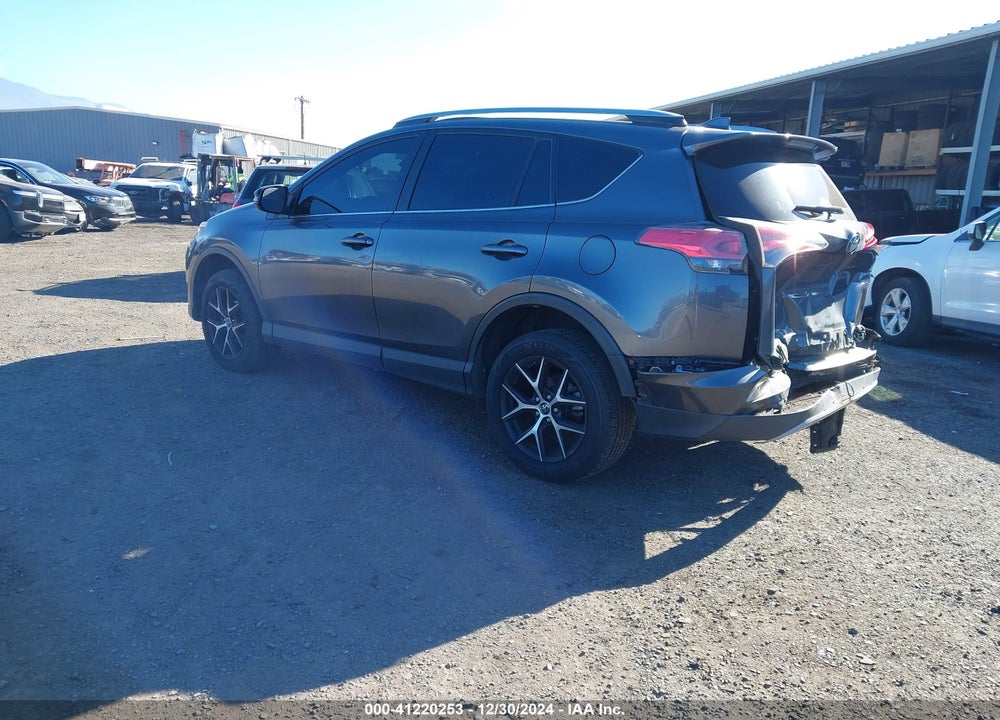 2017 TOYOTA RAV4 SE VIN: JTMNFREV6HJ140265