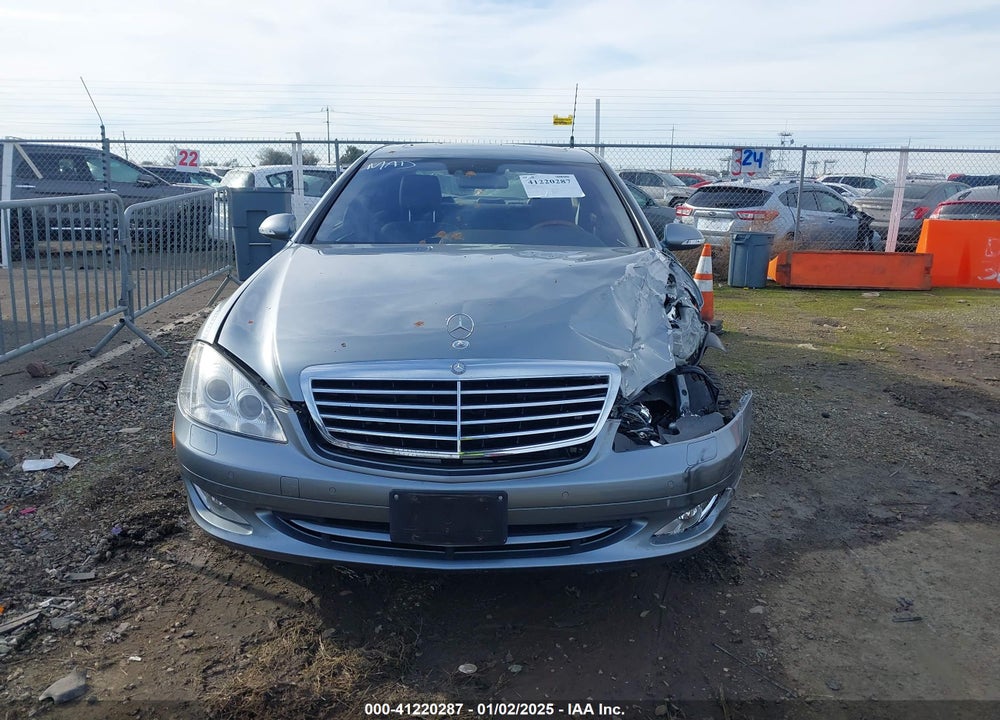 2008 MERCEDES-BENZ S 550 VIN: WDDNG71X78A199226