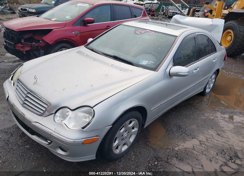 2005 MERCEDES-BENZ C 240 VIN: WDBRF81JX5F612530