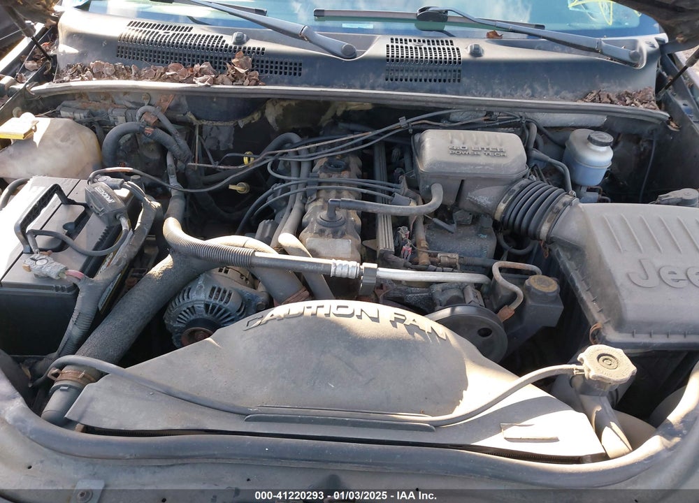 2004 JEEP GRAND CHEROKEE LAREDO VIN: 1J8GW48S24C375301