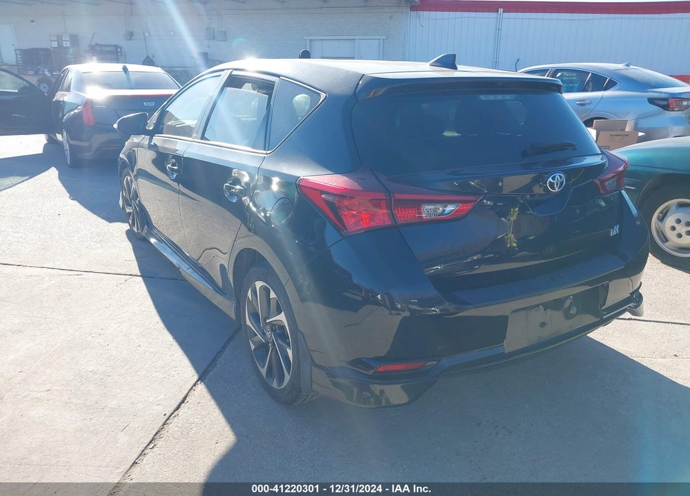 2017 TOYOTA COROLLA IM VIN: JTNKARJE2HJ528421
