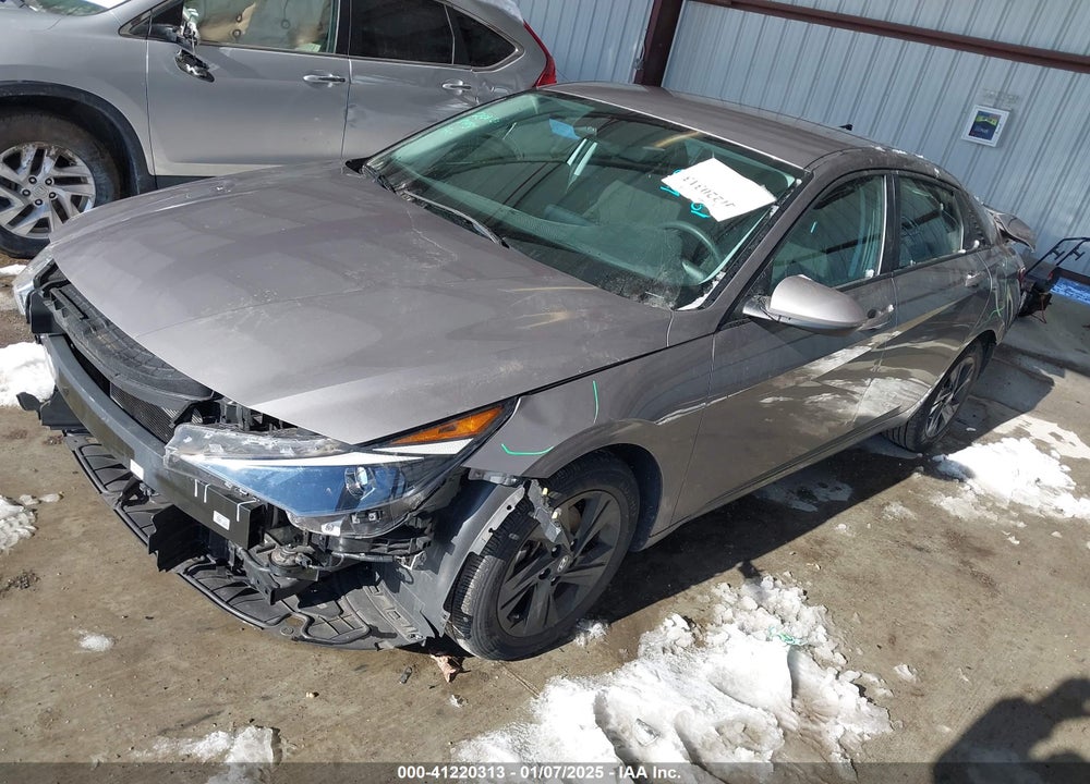 2022 HYUNDAI ELANTRA VIN: KMHLM4AG6NU355531
