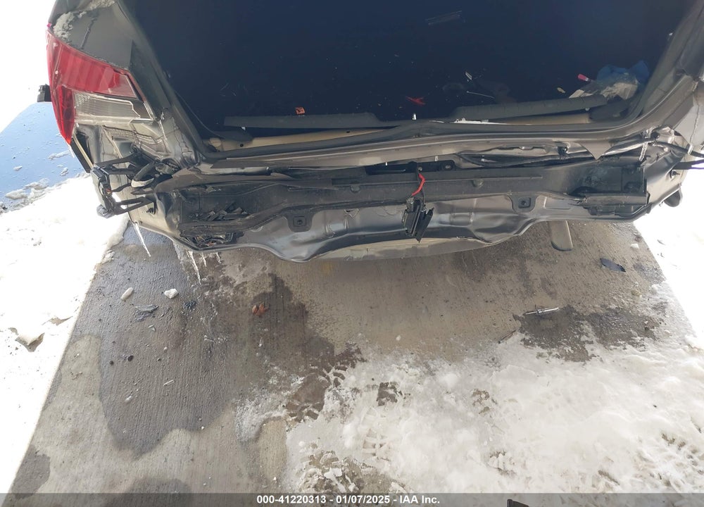 2022 HYUNDAI ELANTRA VIN: KMHLM4AG6NU355531