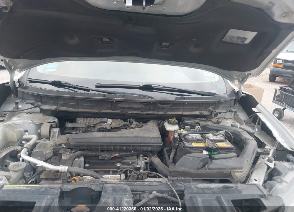 2016 NISSAN ROGUE SV VIN: KNMAT2MV6GP636968