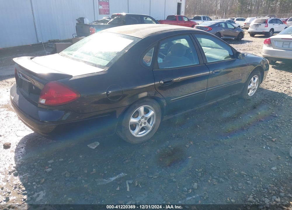 2003 FORD TAURUS SES VIN: 1FAFP55U43A135971