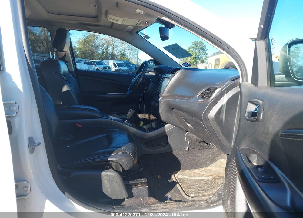2017 DODGE JOURNEY CROSSROAD PLUS VIN: 3C4PDCGB8HT621514