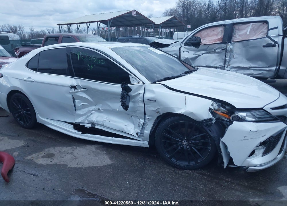 2021 TOYOTA CAMRY XSE HYBRID VIN: 4T1K31AK0MU552520