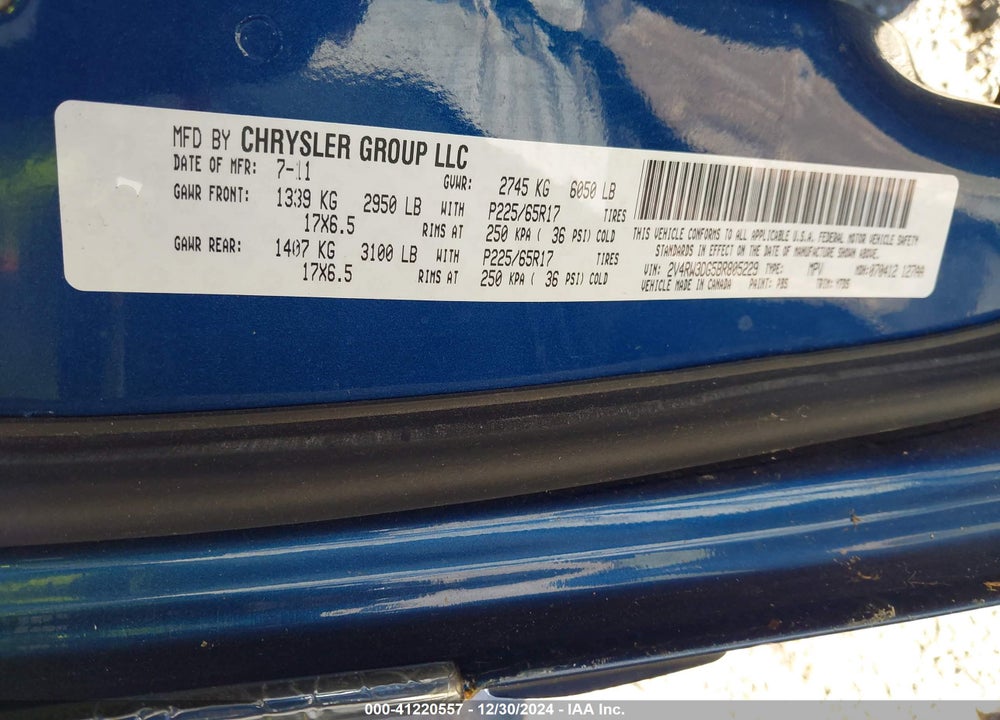2011 VOLKSWAGEN ROUTAN SE VIN: 2V4RW3DG5BR805229