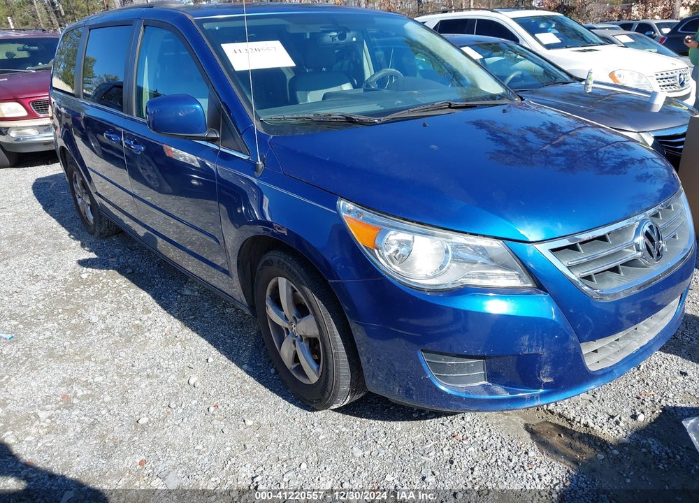 2011 VOLKSWAGEN ROUTAN SE VIN: 2V4RW3DG5BR805229