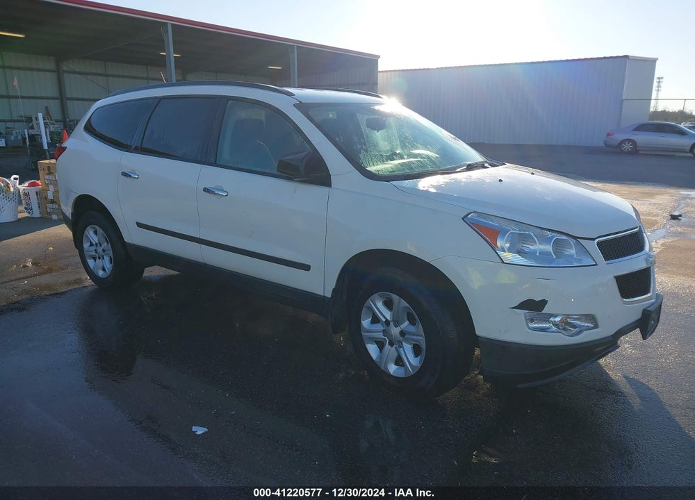 2011 CHEVROLET TRAVERSE LS VIN: 1GNKRFED8BJ255772