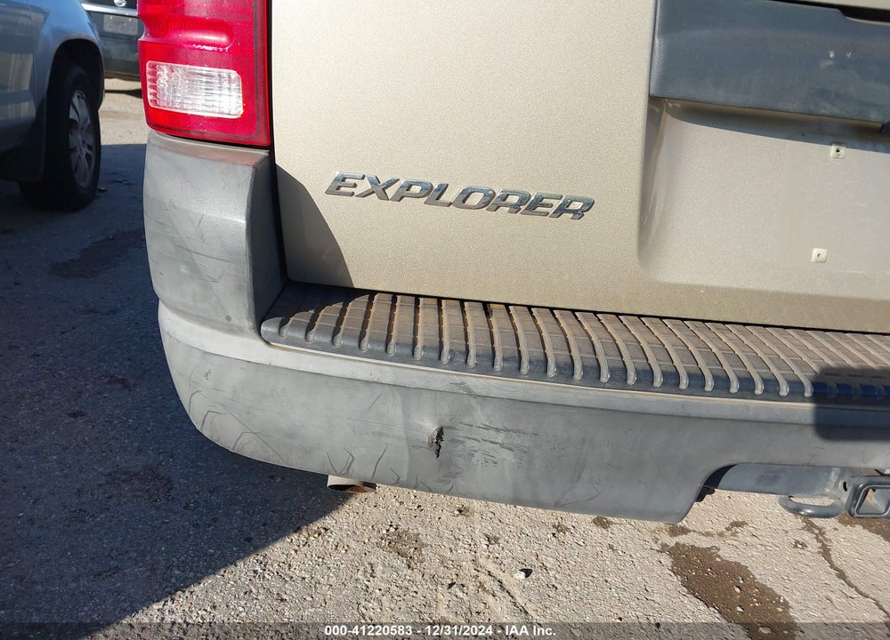 2003 FORD EXPLORER XLS VIN: 1FMZU62K83ZB24462