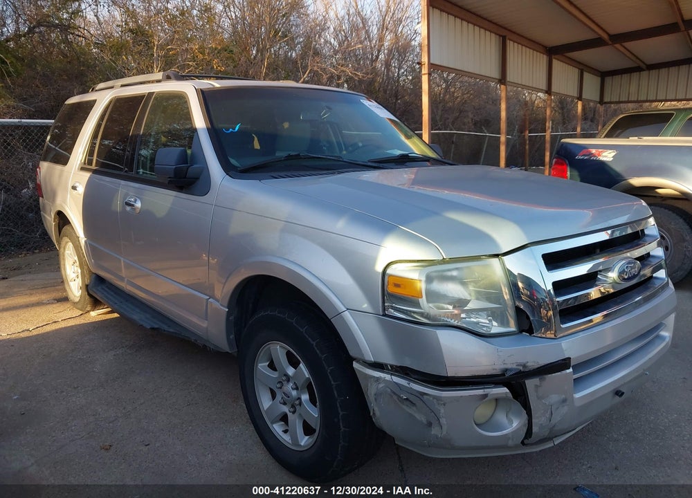 2010 FORD EXPEDITION XLT VIN: 1FMJU1F53AEA99379