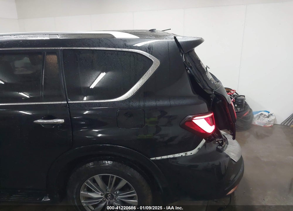 2021 INFINITI QX80 LUXE AWD VIN: JN8AZ2AE7M9271868