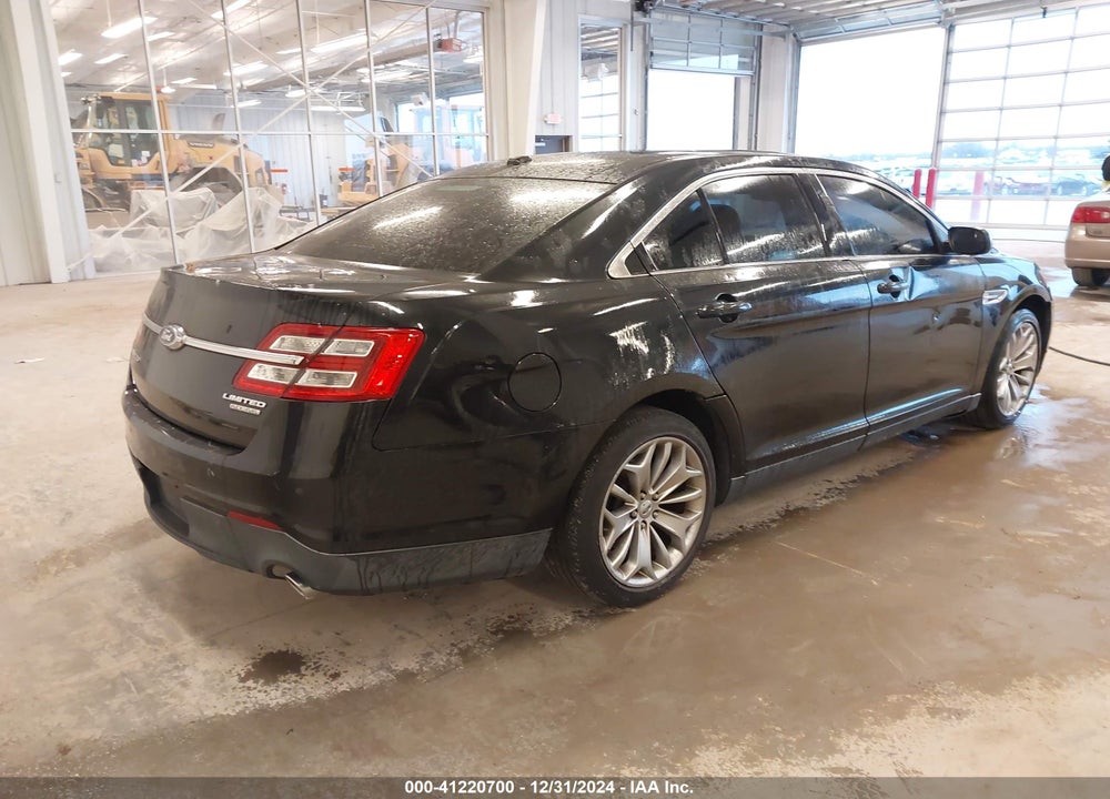 2013 FORD TAURUS VIN: 1FAHP2F82DG121171